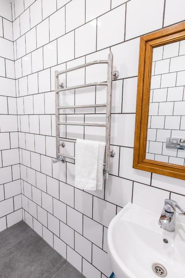 Fazenda Raiter Hotel Bryukhovychi Luaran gambar