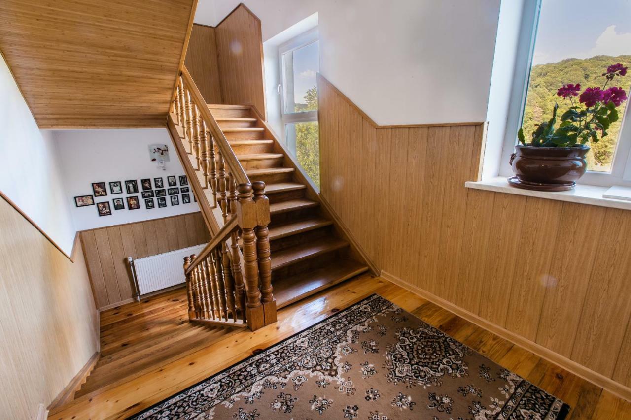 Fazenda Raiter Hotel Bryukhovychi Luaran gambar